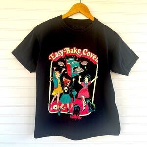 Halloween Tshirt Easy Bake Coven Size XS‎